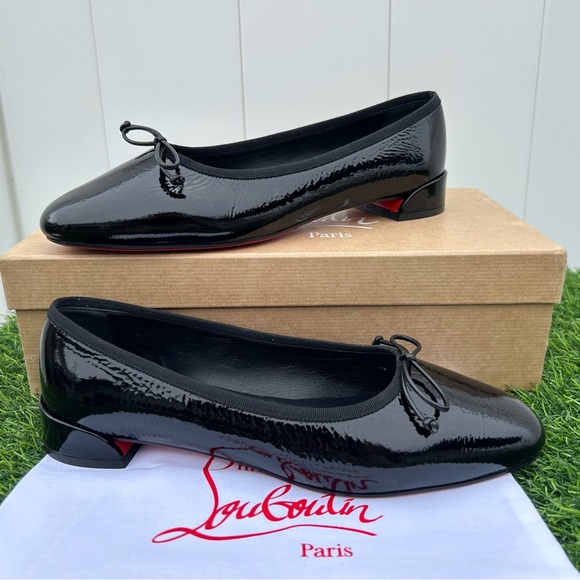 CHRISTIAN LOUBOUTIN SWEET JANE BALLERINA FLATS BLACK PATENT LEATHER SZ 39 NEW - Picture 1 of 16
